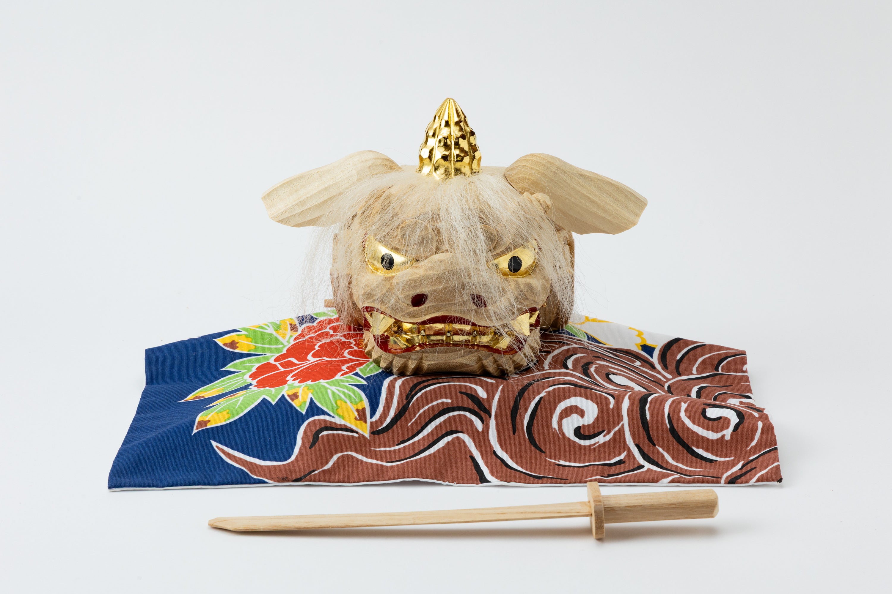 加賀獅子頭（ガラスケース付）G41