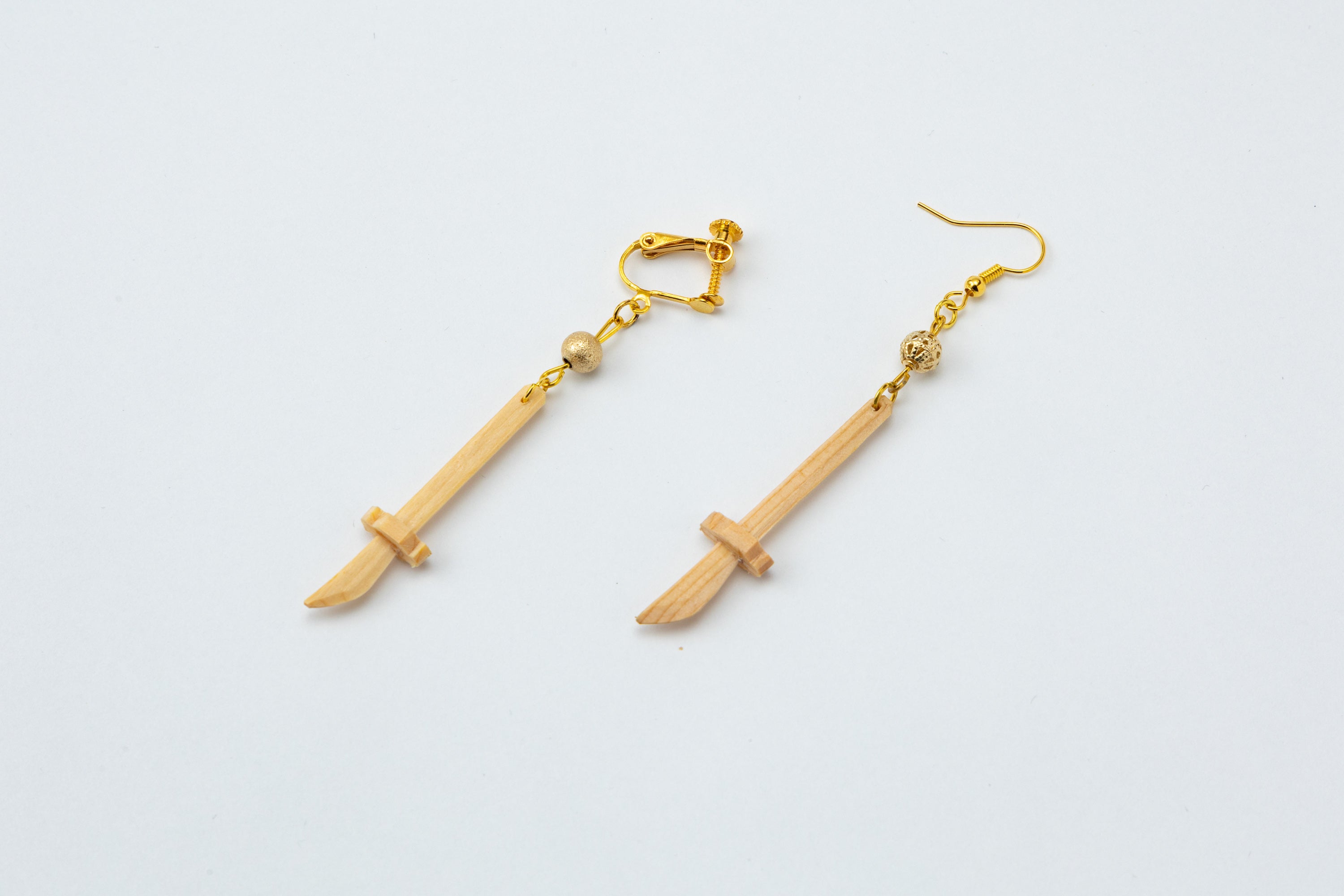 薙刀耳飾り（ピアス/イヤリング）